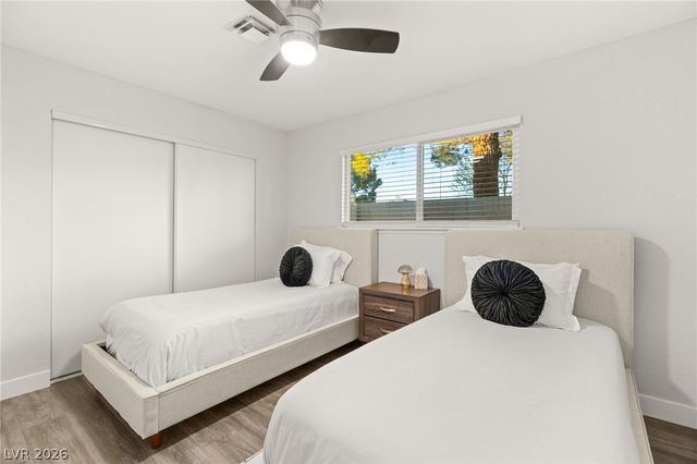 615 South 10th Street, Las Vegas, NV 89101