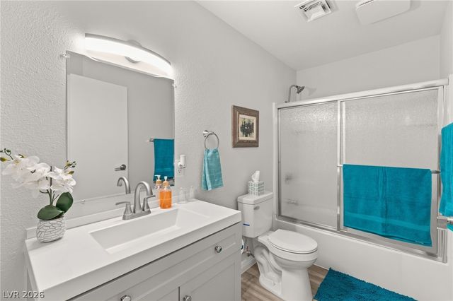 615 South 10th Street, Las Vegas, NV 89101