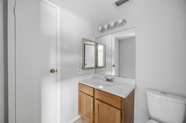 6201 Beverlyhill Street 30, Houston, TX 77057