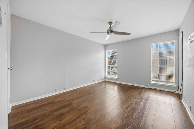 6201 Beverlyhill Street 30, Houston, TX 77057