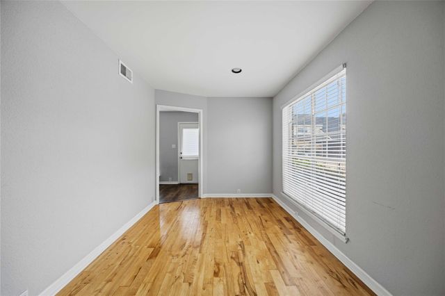 6201 Beverlyhill Street 30, Houston, TX 77057