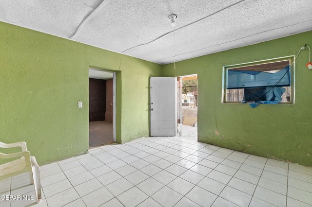 7080 Second Street, Canutillo, TX 79835