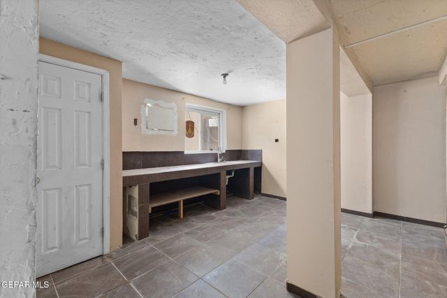 7080 Second Street, Canutillo, TX 79835