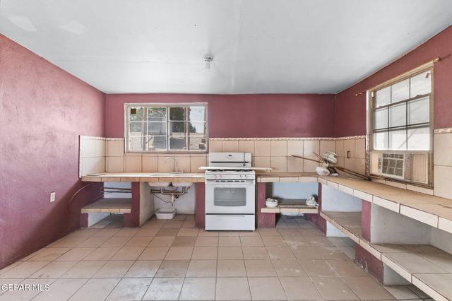 7080 Second Street, Canutillo, TX 79835
