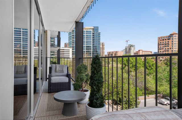 3310 Fairmount Street 7D, Dallas, TX 75201