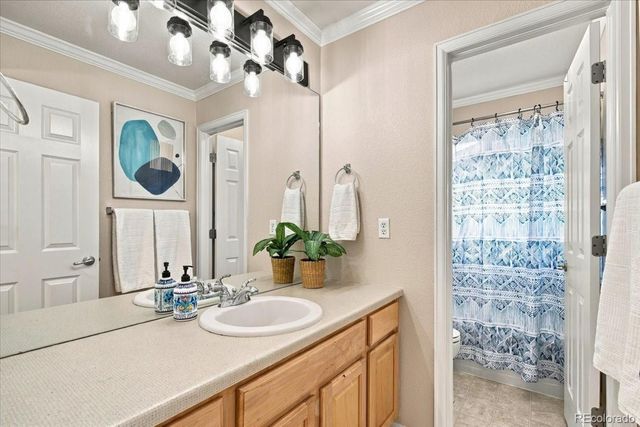 8515 Liverpool Circle, Littleton, CO 80125