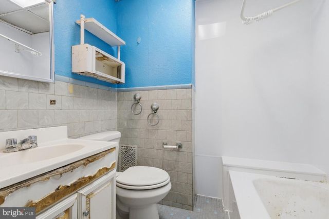 948 JOHNSTON ST, Philadelphia, PA 19148