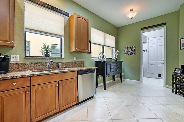 6693 SE Woodmill Pond Lane, Stuart, FL 34997