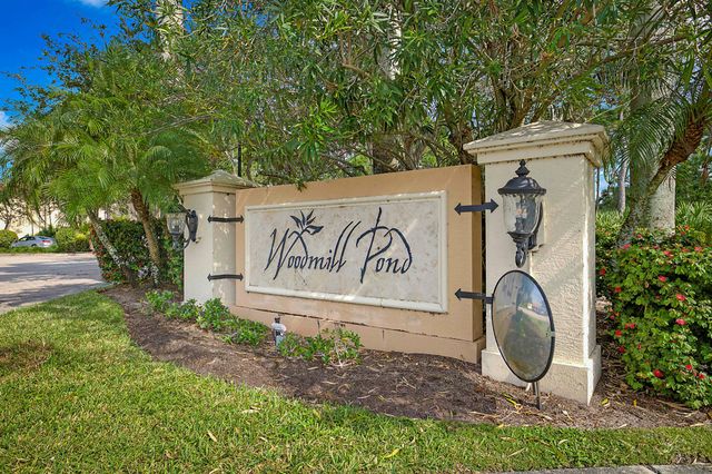 6693 SE Woodmill Pond Lane, Stuart, FL 34997
