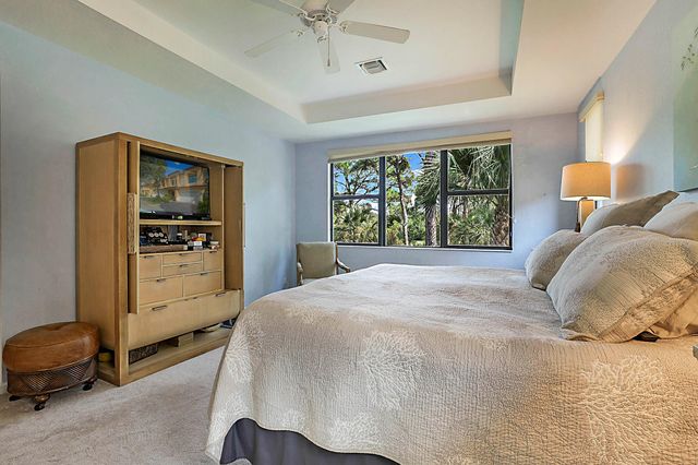 6693 SE Woodmill Pond Lane, Stuart, FL 34997