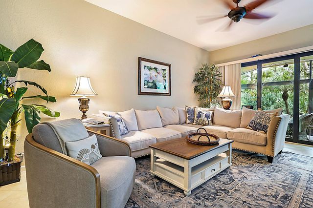 6693 SE Woodmill Pond Lane, Stuart, FL 34997