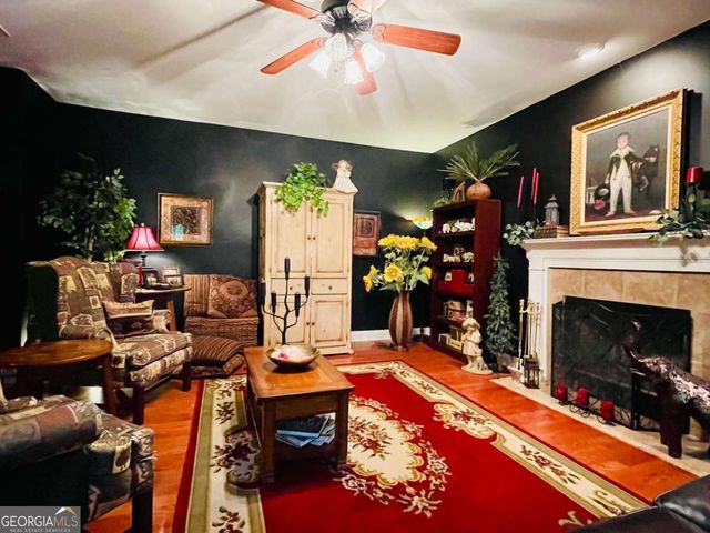 933 Vinings Drive, Winder, GA 30680