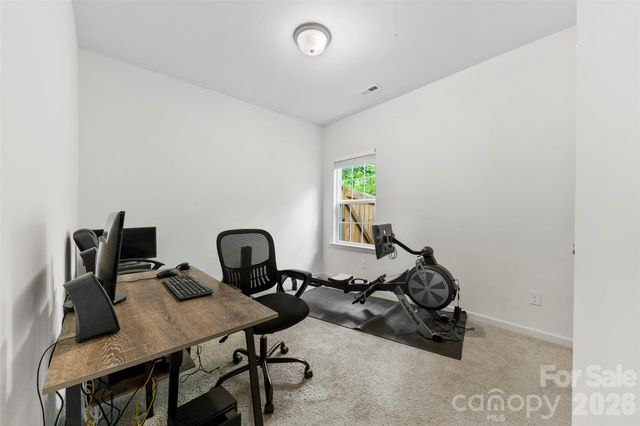 104 E Louisiana Avenue, Bessemer City, NC 28016