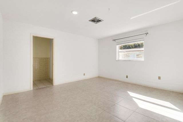 1501 Lance Road, Jupiter, FL 33469