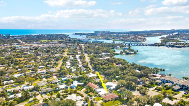 1501 Lance Road, Jupiter, FL 33469