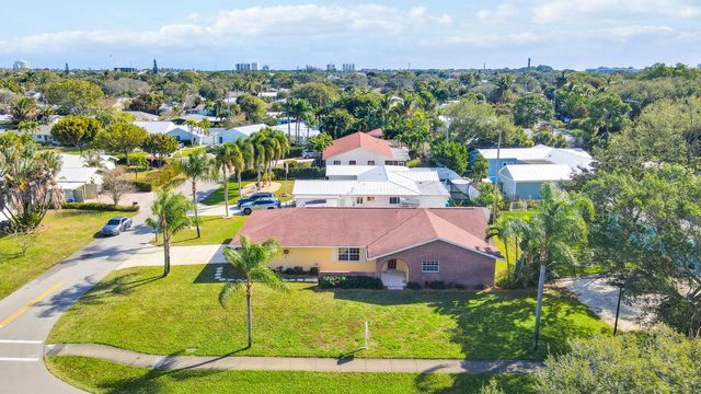 1501 Lance Road, Jupiter, FL 33469