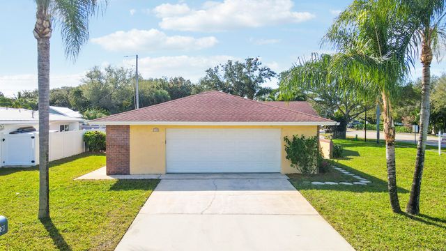 1501 Lance Road, Jupiter, FL 33469