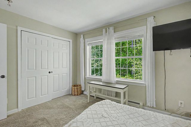 1029 S Mammoth Rd Unit 15, Manchester, NH 03109