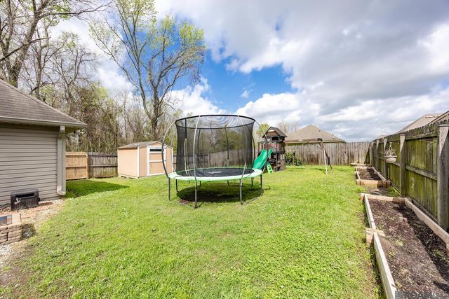 38276 St Croix Ct, Gonzales, LA 70737