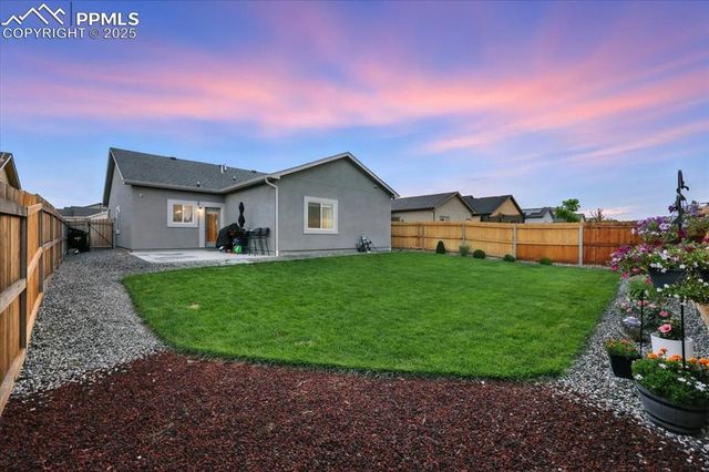 5332 Gannet Lane, Pueblo, CO 81008