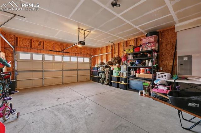 5332 Gannet Lane, Pueblo, CO 81008