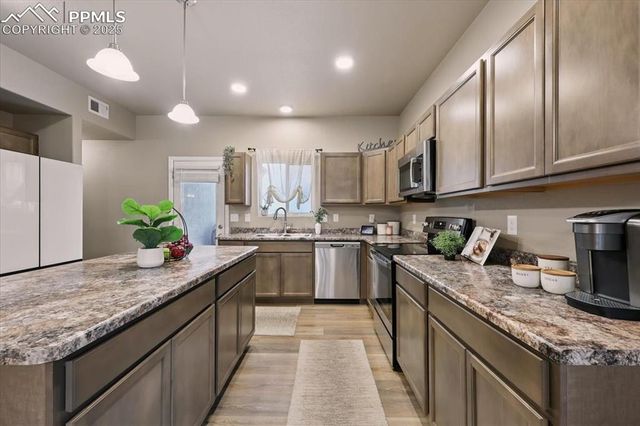5332 Gannet Lane, Pueblo, CO 81008
