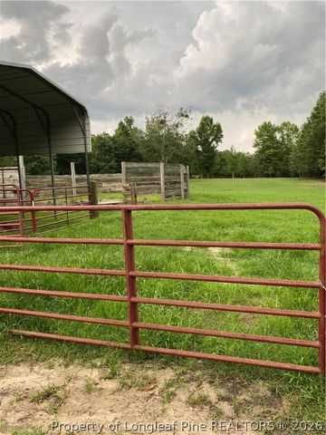 449 Montrose Road, Raeford, NC 28376