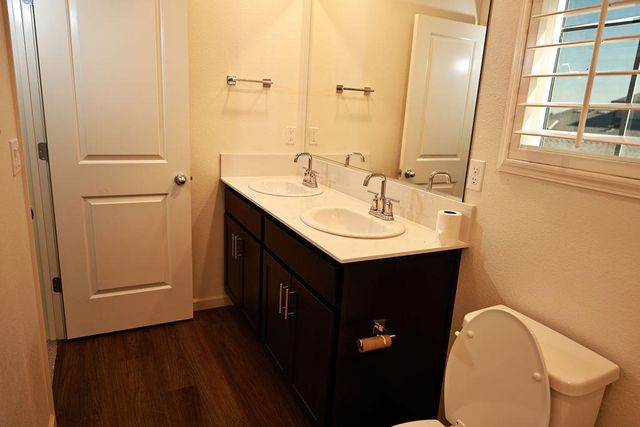 1382 Shoreline Drive, Madera, CA 93637