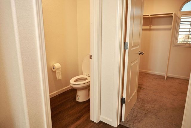 1382 Shoreline Drive, Madera, CA 93637