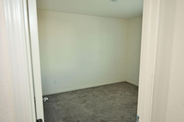 1382 Shoreline Drive, Madera, CA 93637