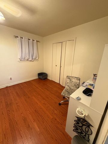 1250 W 115th Street, Chicago, IL 60643