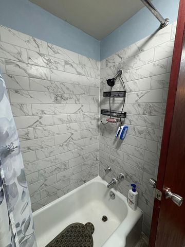 1250 W 115th Street, Chicago, IL 60643