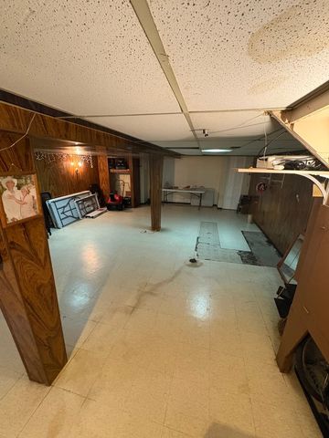 1250 W 115th Street, Chicago, IL 60643