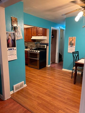 1250 W 115th Street, Chicago, IL 60643