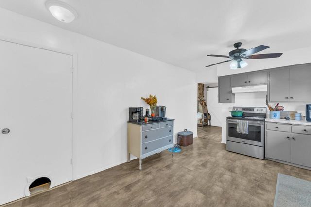 40522 Bloomfield ROAD, Genoa City, WI 53128