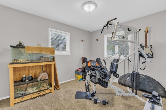 40522 Bloomfield ROAD, Genoa City, WI 53128