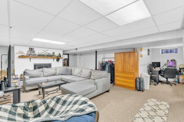 40522 Bloomfield ROAD, Genoa City, WI 53128