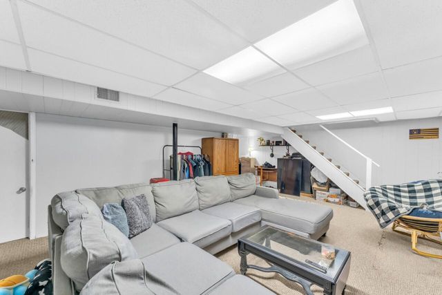 40522 Bloomfield ROAD, Genoa City, WI 53128