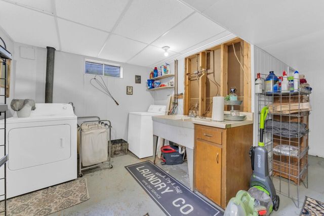 40522 Bloomfield ROAD, Genoa City, WI 53128