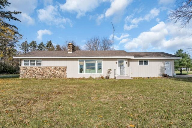 40522 Bloomfield ROAD, Genoa City, WI 53128