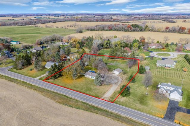 40522 Bloomfield ROAD, Genoa City, WI 53128