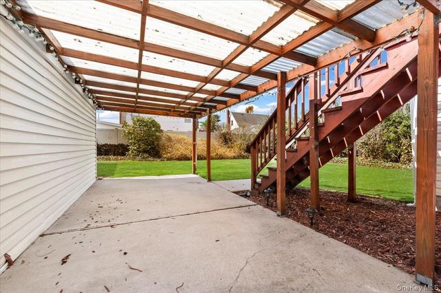 2192 6th Street, East Meadow, NY 11554