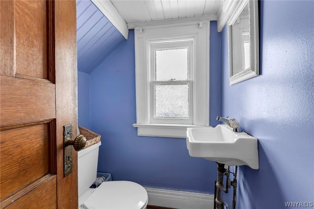 364 West Delavan Avenue, Buffalo, NY 14213