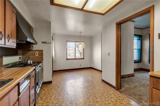 364 West Delavan Avenue, Buffalo, NY 14213