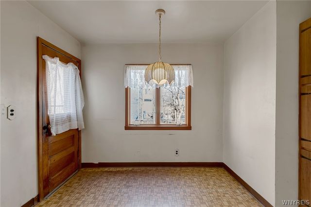 364 West Delavan Avenue, Buffalo, NY 14213