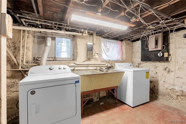 364 West Delavan Avenue, Buffalo, NY 14213