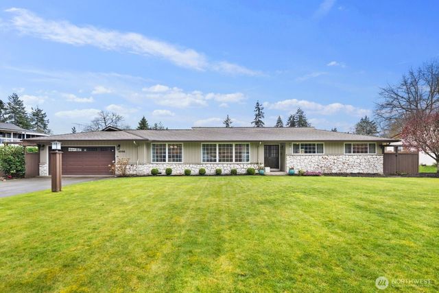 8008 Garnet Lane SW, Lakewood, WA 98498