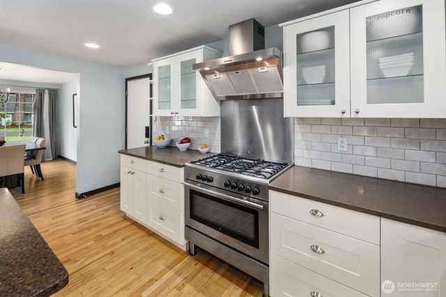 8008 Garnet Lane SW, Lakewood, WA 98498