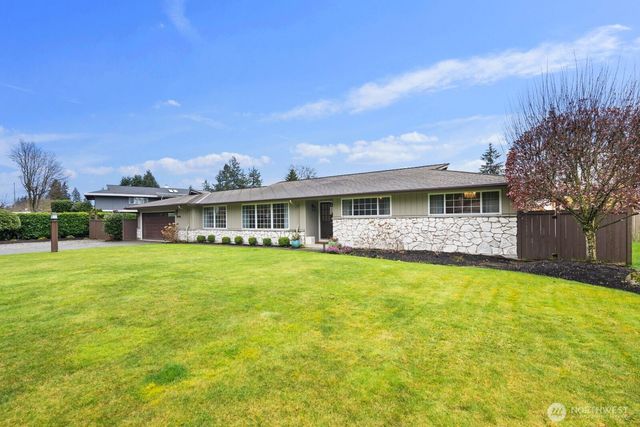 8008 Garnet Lane SW, Lakewood, WA 98498