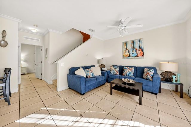 2950 LUCAYAN HARBOUR CIR 105, Kissimmee, FL 34746